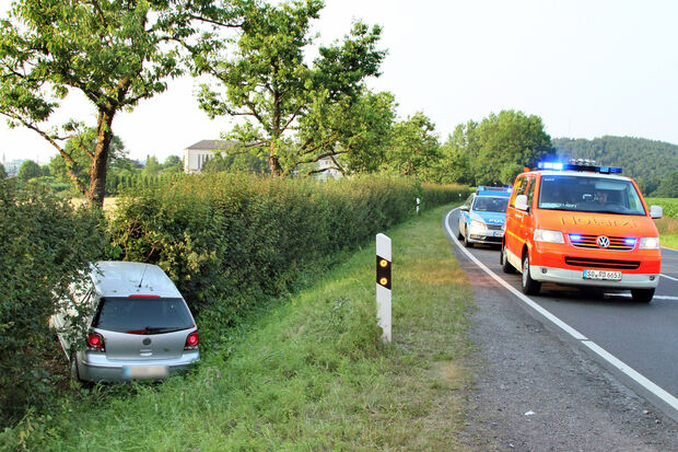 Unfall auf der Mendener Straße FOTO: ANDREAS DUNKER