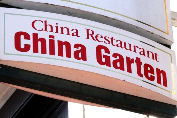 Vom "China Garten" wieder zum "Lindenhof" mit jugoslawischer und internationaler Küche FOTO: ANDREAS DUNKER