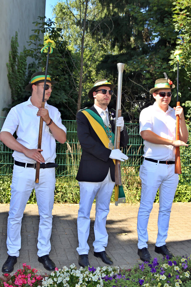 Jungschützenkönig Mathias Szafraniec von der Schützenbruderschaft St. Johannes Wickede und Wiehagen FOTO: ANDREAS DUNKER