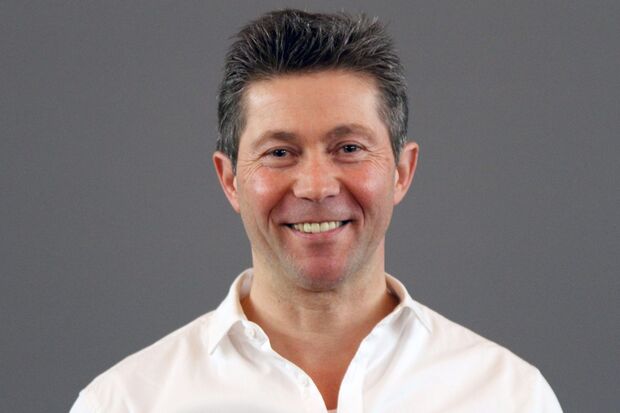 Projektleiter Raimund Köster von „Straßen.NRW“ bei der Präsentation zur Großbaustelle an der Hauptstraße. FOTO: ANDREAS DUNKER