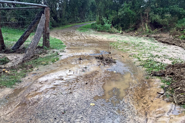 Der durch Starkregen verwüstete Weg in Wiehagen. FOTO: GEMEINDE WICKEDE (RUHR)