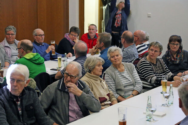 Mitgliederversammlung des Freibad-Fördervereins im Bürgerhaus FOTO: ANDREAS DUNKER