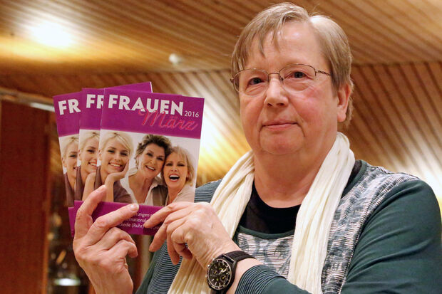 Gleichstellungsbeauftragte Dorothea Behme präsentierte das Programm für den diesjährigen "Frauen-März". FOTO: ANDREAS DUNKER