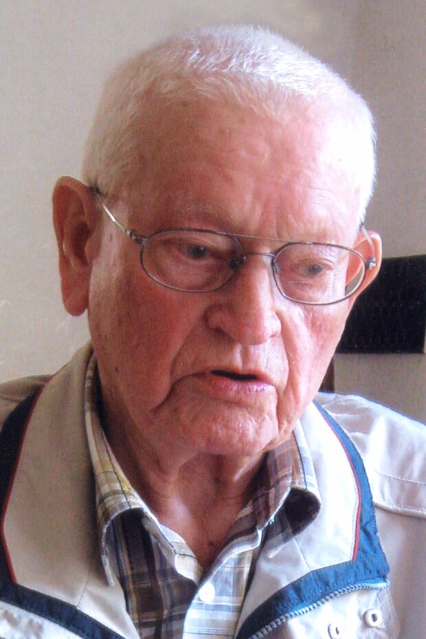 Bürgermeister und Chronist der Gemeinde Alfons Henke (95) FOTO: PRIVAT