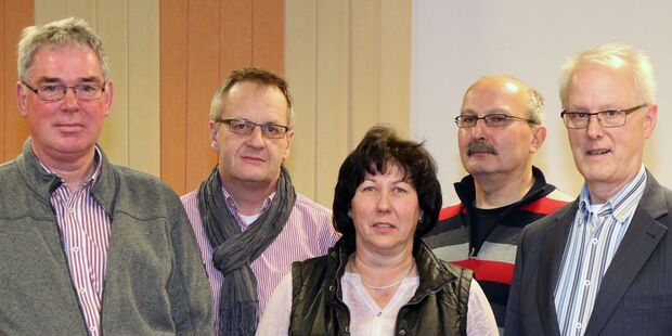 Siedler-Vorstand (von links): Manfred Breitbach, Uwe Sperling, Sabine Kirbitz, Friedhelm Franz und Klaus Schüttler FOTO: ANDREAS DUNKER